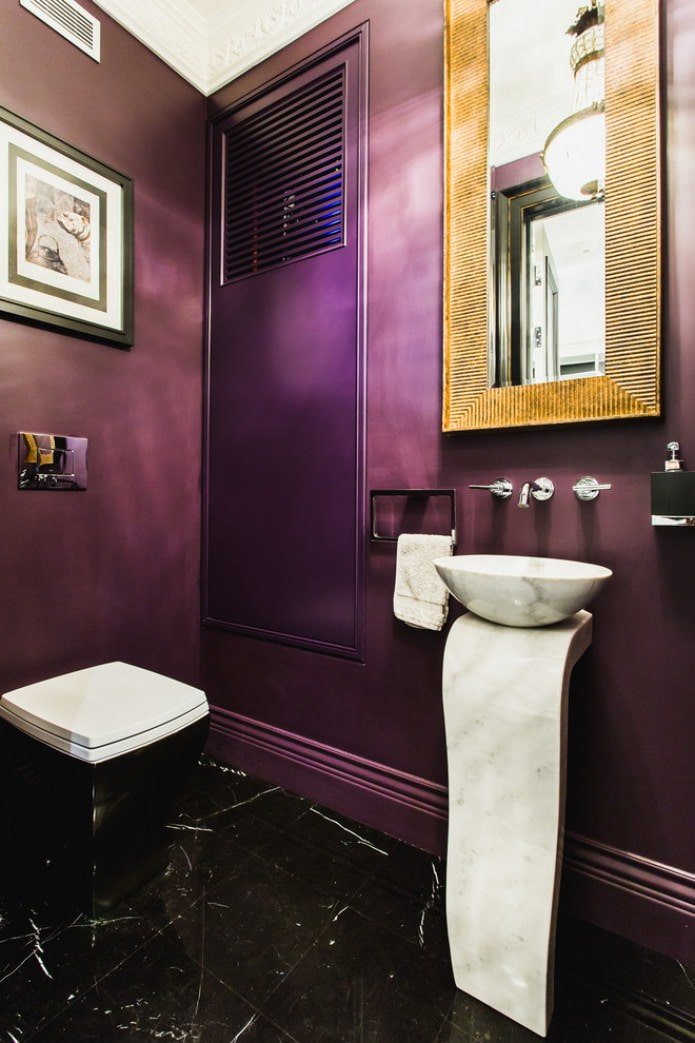 peinture violette de la salle de bain