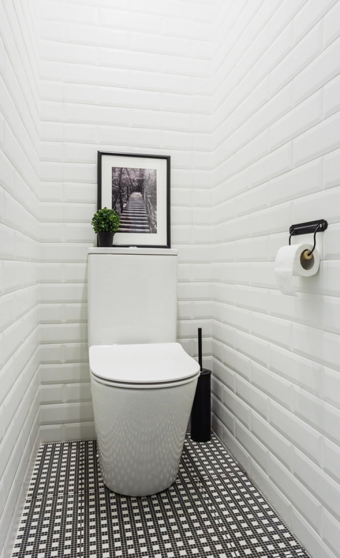 Salle de bain dans les tons blancs