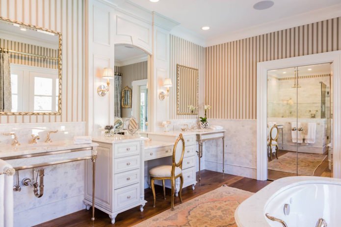 Salle de bain classique
