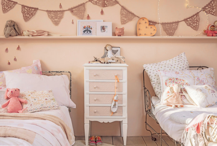 Shabby chic dans la chambre d'enfant
