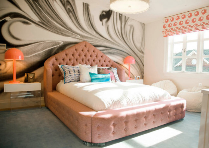 peach bed