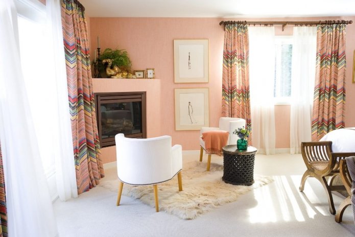 Tons pêche clairs à l'intérieur