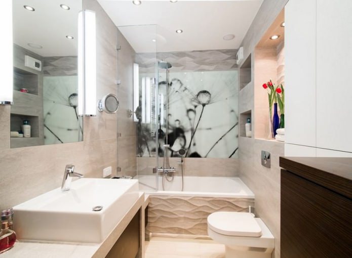 intérieur de salle de bain de style moderne