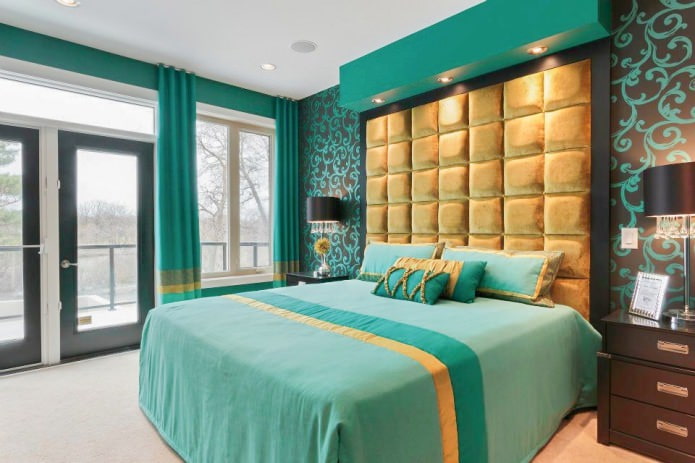 Chambre turquoise et or