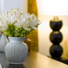 Fleurs artificielles à l'intérieur-0