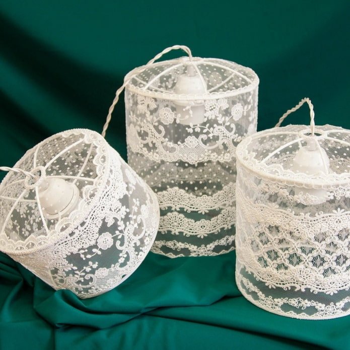 Guirlande de tulle