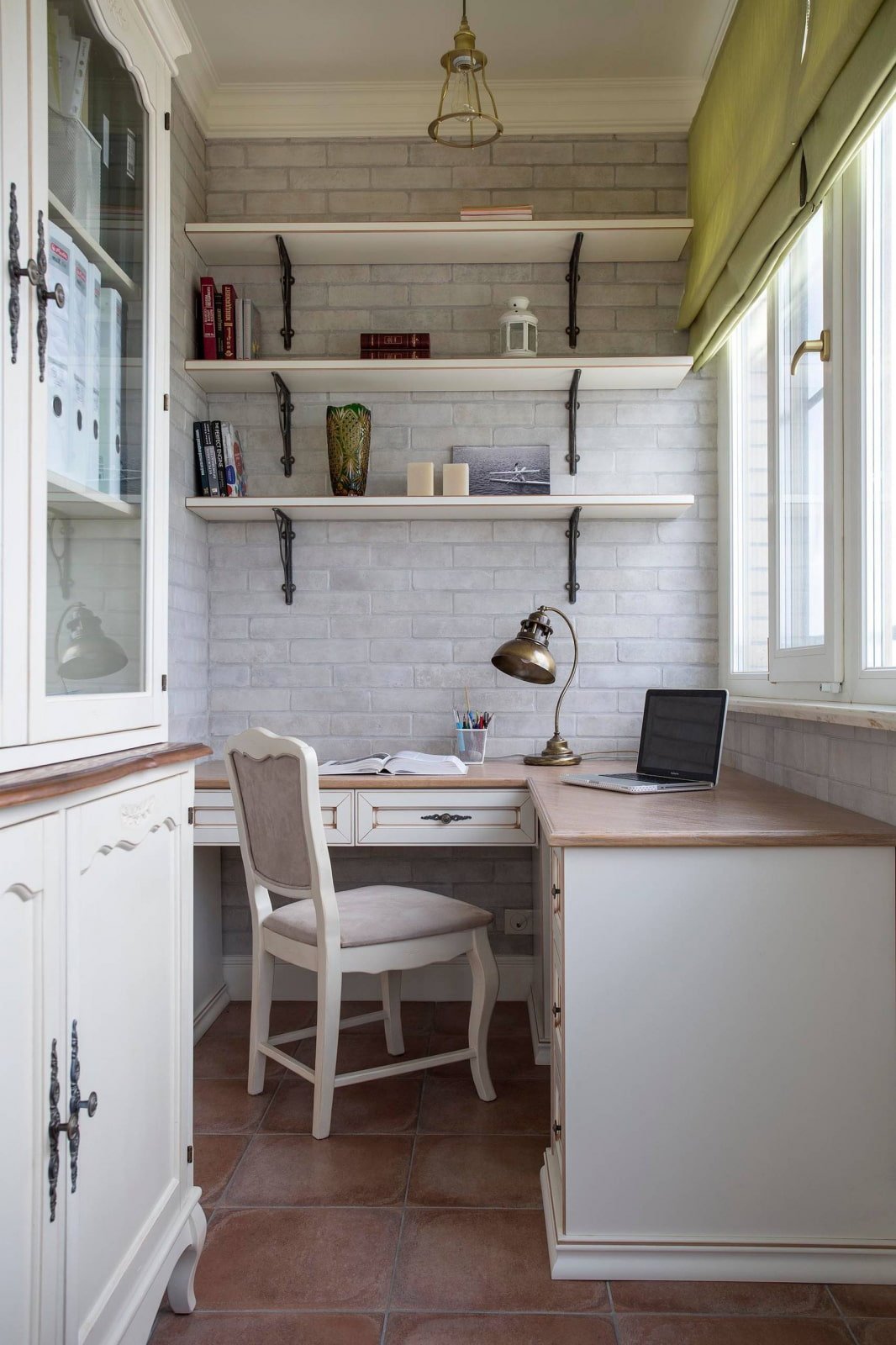 Bureau sur le balcon