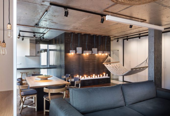 hamac à l'intérieur d'un appartement