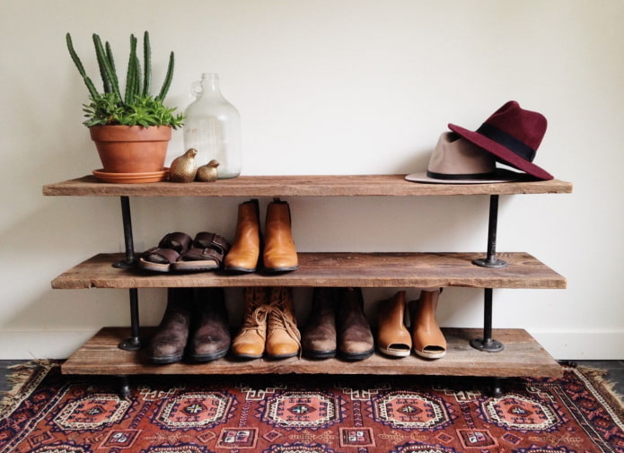 étagères à chaussures