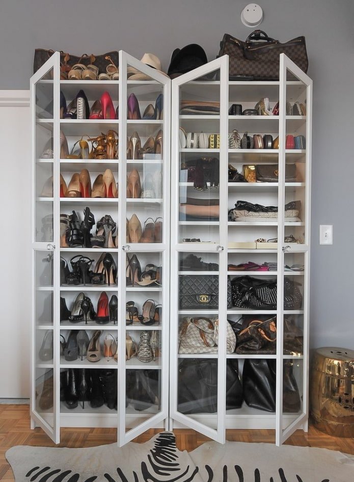 étagère à chaussures