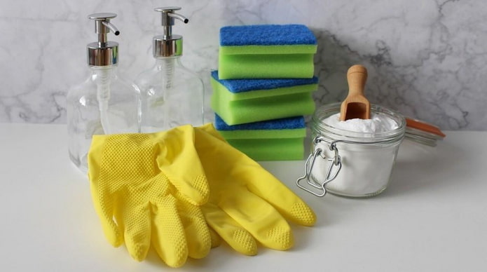 Accessoires de nettoyage de salle de bain