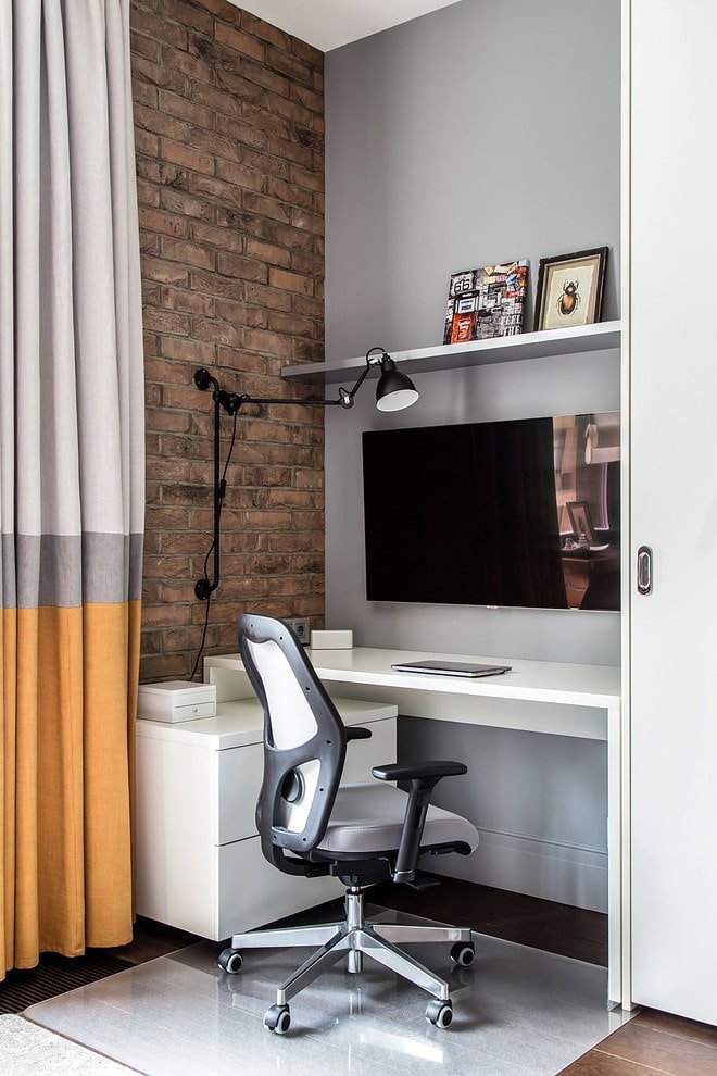 Espace de travail d'angle