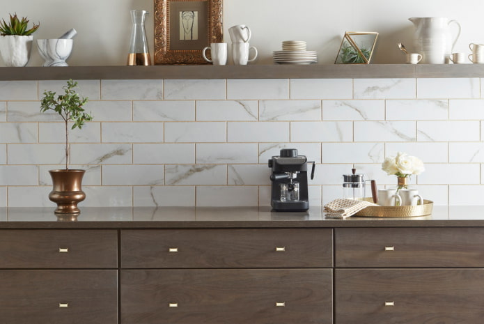 coulis pour carrelage en marbre à l'intérieur