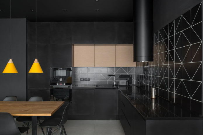 Joint de carrelage noir à l'intérieur