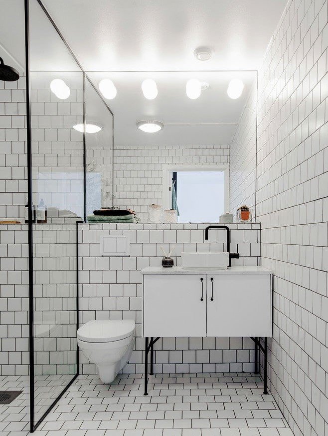 joint noir pour carrelage blanc