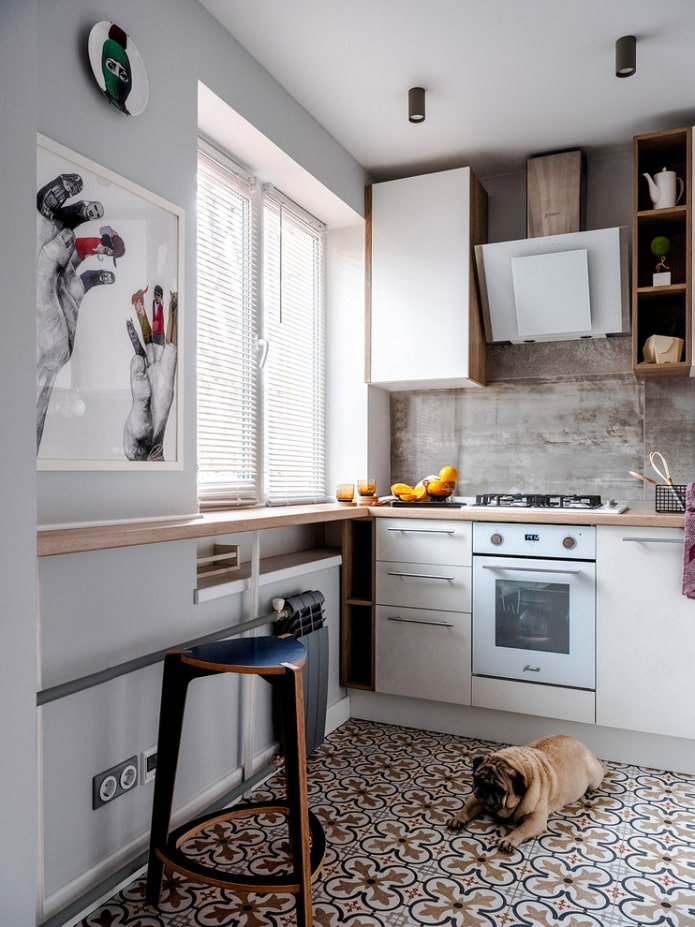 Narrow windowsill-countertop