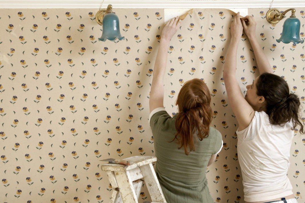 Comment enlever du vieux papier peint des murs ?