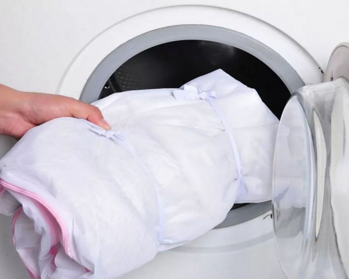 lavage du tulle