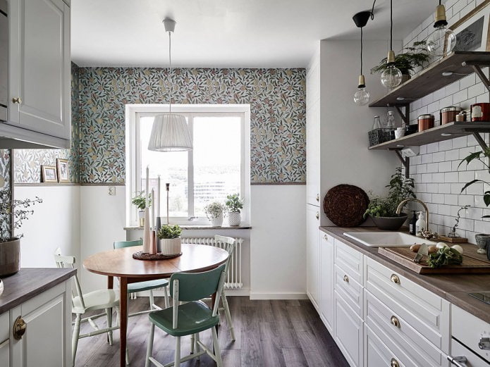 Motif de papier peint pour une petite cuisine