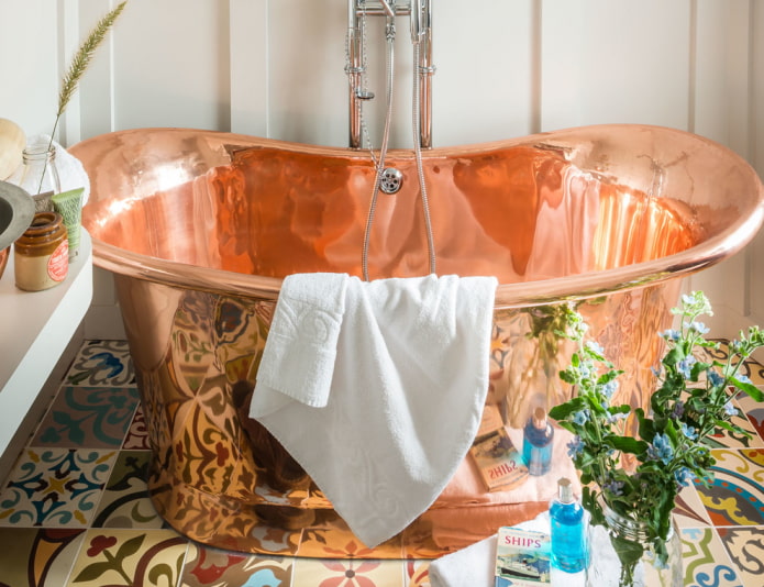 baignoire en cuivre