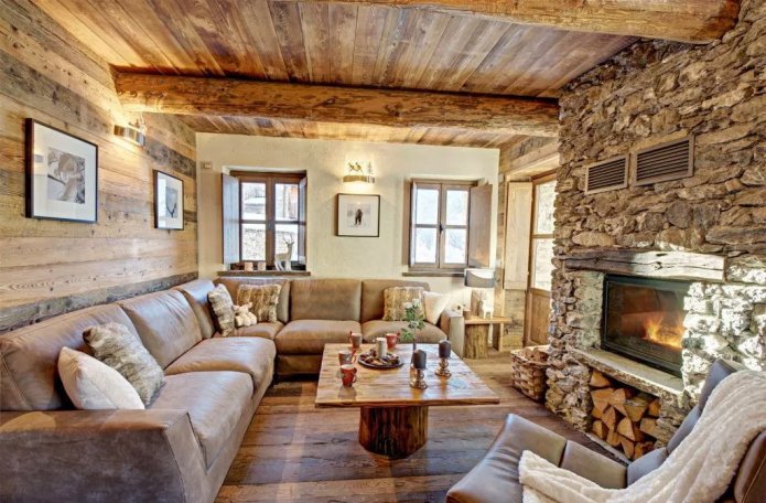 finition décorative en pierre de style chalet
