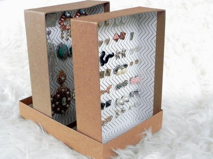 présentoir à bijoux