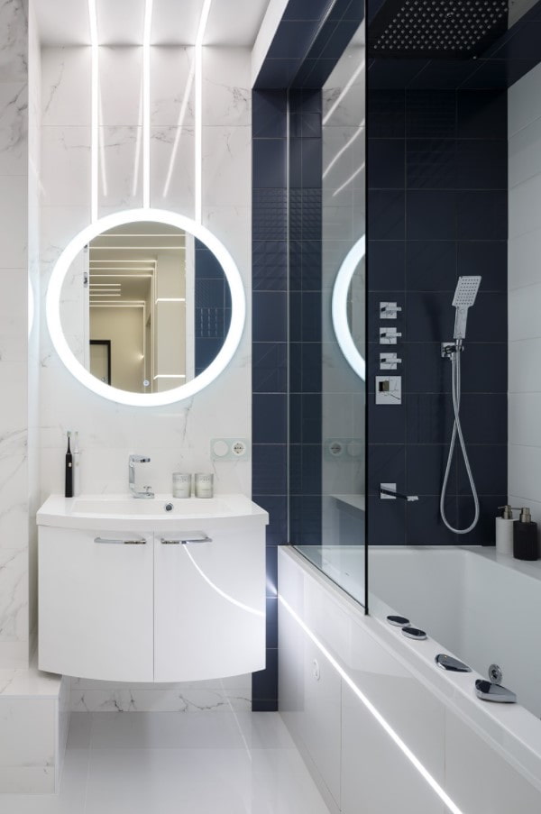 finition de salle de bain avec carrelage et grès cérame