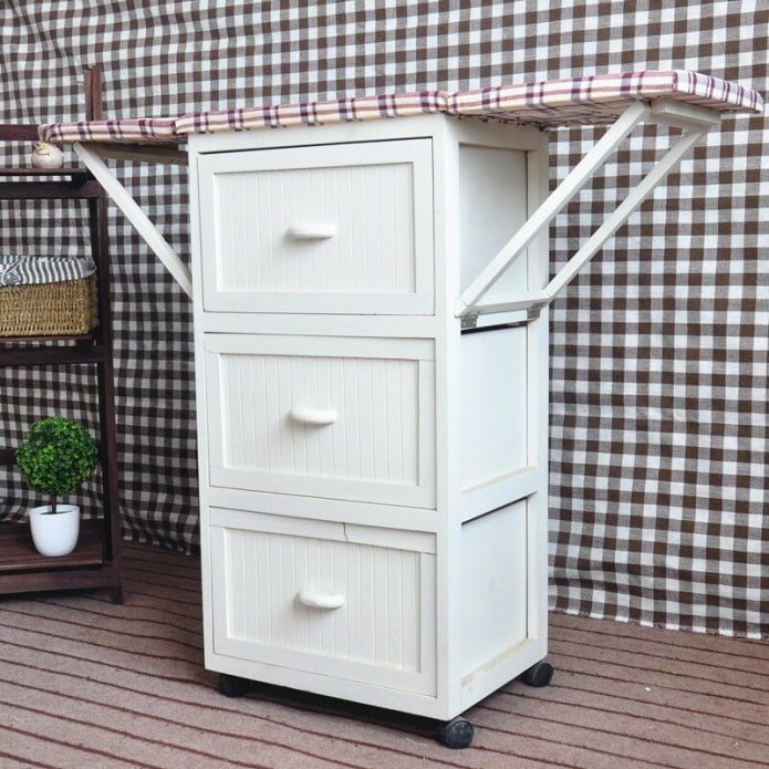 Commode blanche transformable