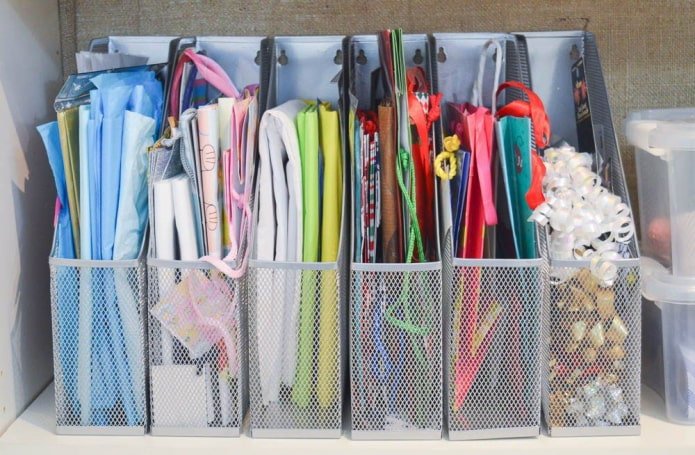 Sacs dans des intercalaires