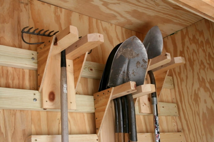 Porte-outils en bois DIY