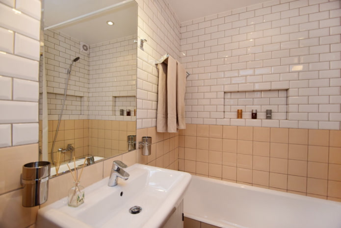 salle de bain lumineuse