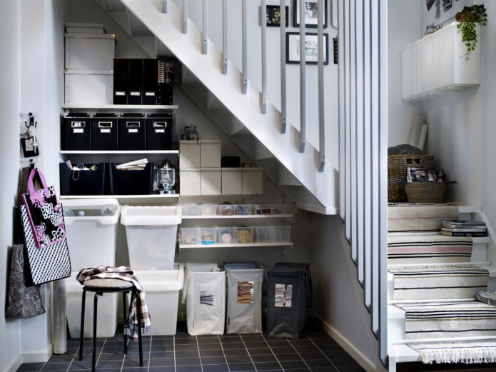 Conception d'un garde-manger à l'intérieur d'une maison