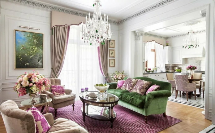Intérieur classique lumineux