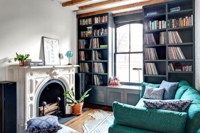 Couleurs des étagères à l'intérieur