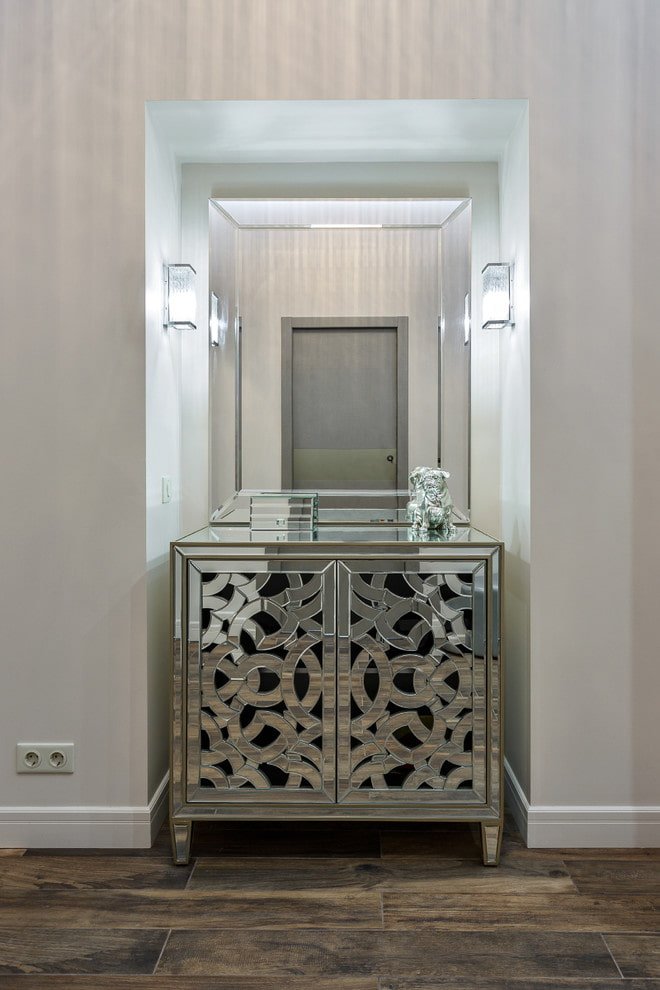Conception d'une commode à l'intérieur du couloir