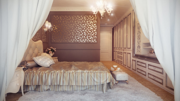 marron et or à l'intérieur
