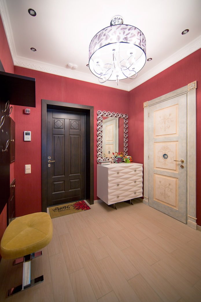 tapis avec inscription dans le couloir