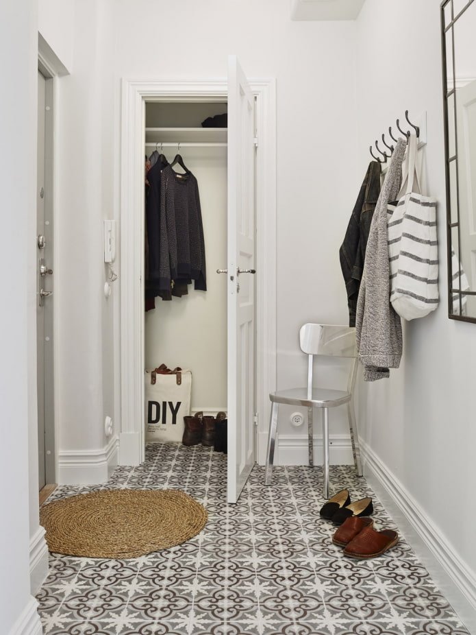 tapis tissé pour le couloir