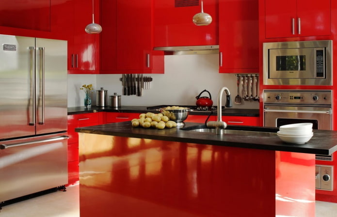Cuisine rouge riche