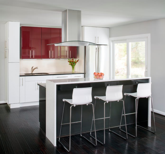 Ensemble de cuisine noir-blanc-rouge