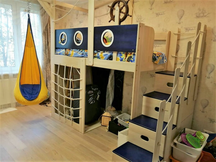 style nautique dans la chambre d'enfant