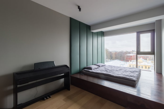 placer un lit podium à l'intérieur