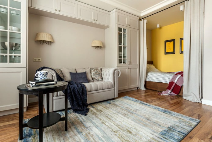 niche avec un lit dans le salon