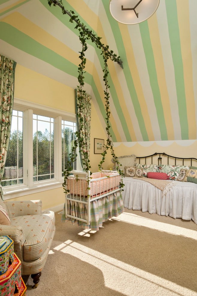 Design original d'un berceau pour bébé à l'intérieur