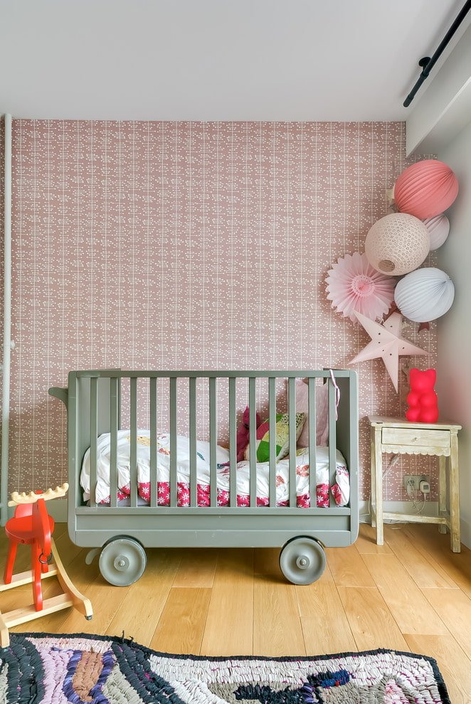 Design original d'un lit bébé à l'intérieur