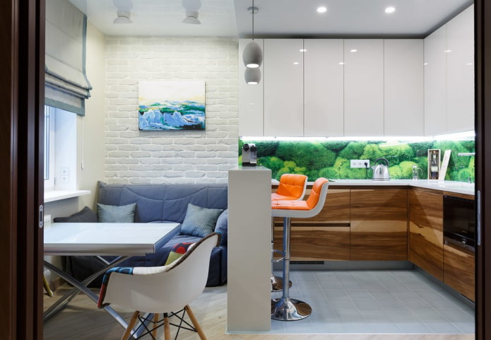 Ensemble de meubles à l'intérieur de la cuisine-salon