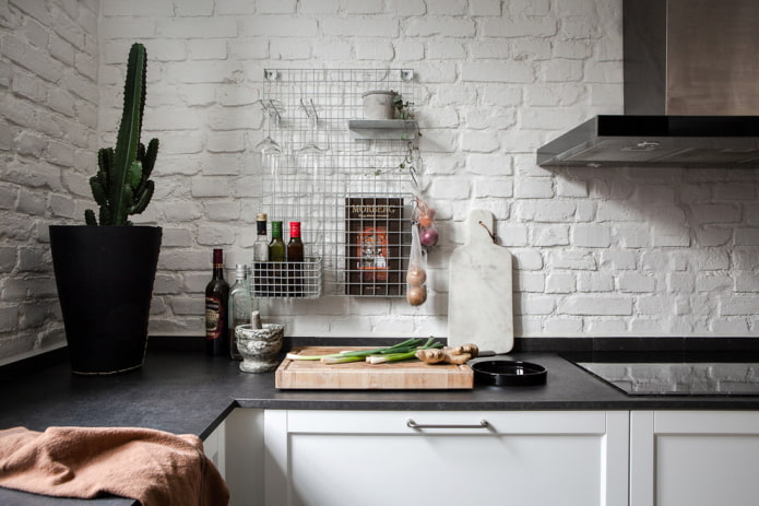 Plantes dans la cuisine