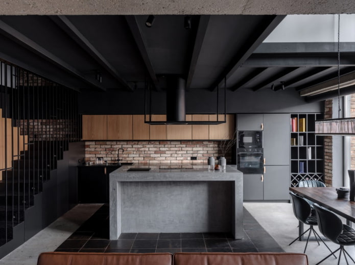 Mise en valeur de l'escalier dans une maison privée