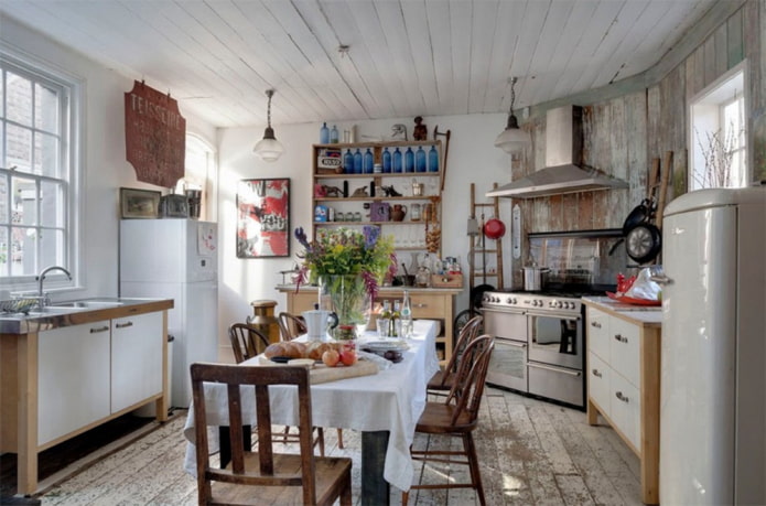 Datcha avec réfrigérateur et cuisinière