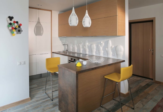 Petite cuisine dans une niche à l'intérieur